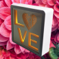 Preview: LED DEKO LICHTBOX mit 3D Papercut Motiv LOVE Liebe