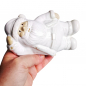 Preview: Liegender Weihnachtsmann Keramik, elegante Weihnachtsfigur in Weiß
