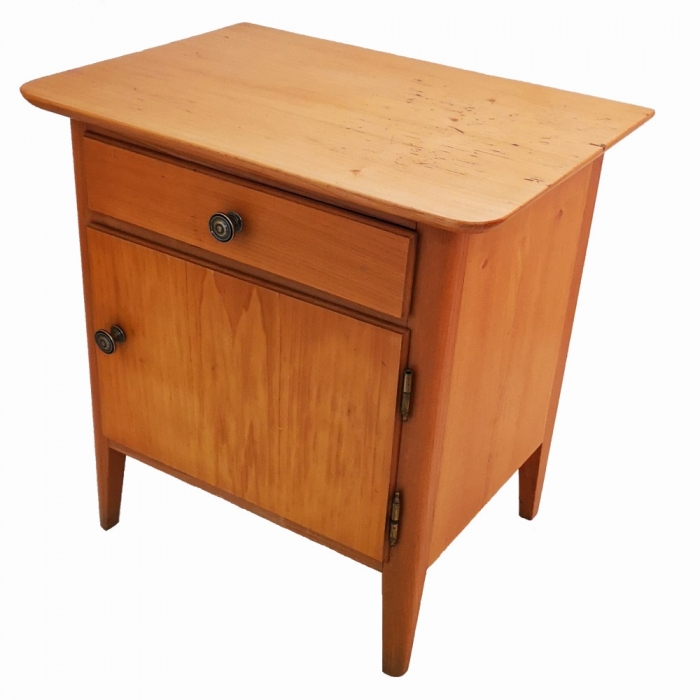 Preview: 60er Jahre LANDHAUS NACHTTISCH Holz Kernbuche mit links öffnender Türe