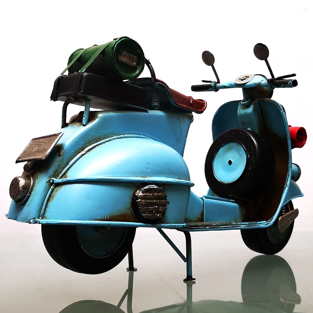 SCOOTER Freizeit Motorroller Blechroller Blech Modell himmelblau