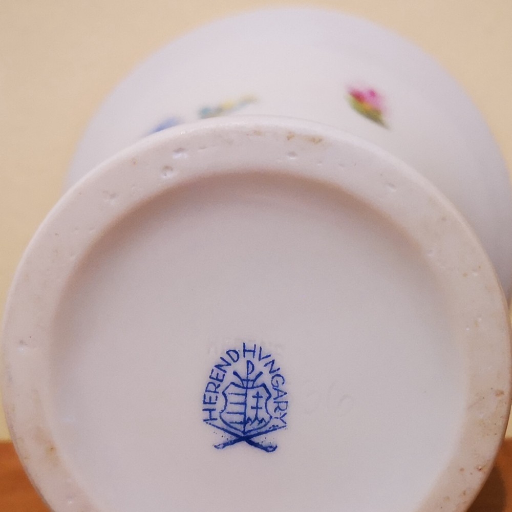 HEREND HUNGARY Porzellan Vase Trompetenvase Trichtervase 70er Jahre Blumenmuster