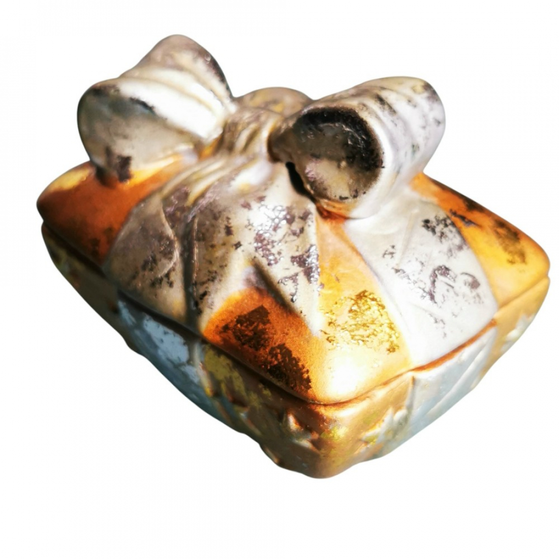 Keramikdose in GESCHENKFORM Goldfarben mit Silberschleife